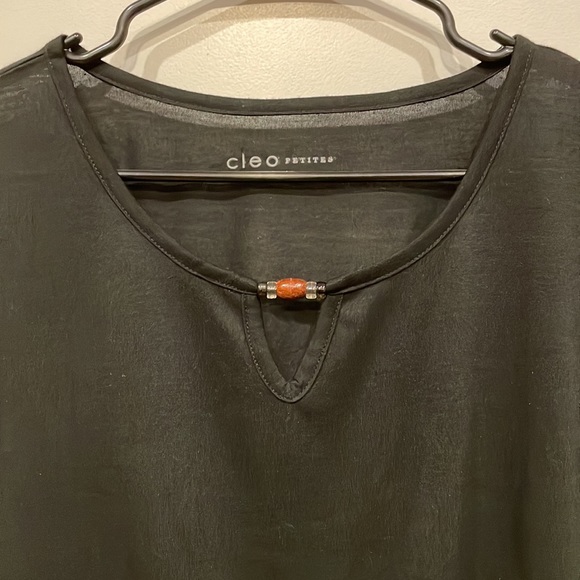 Ladies black top. - Picture 2 of 4